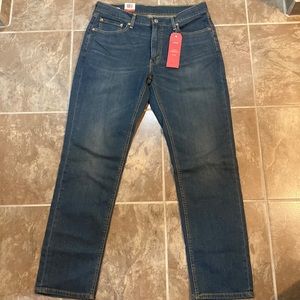 Levi’s jeans 33 x 32 441 Athletic Fit